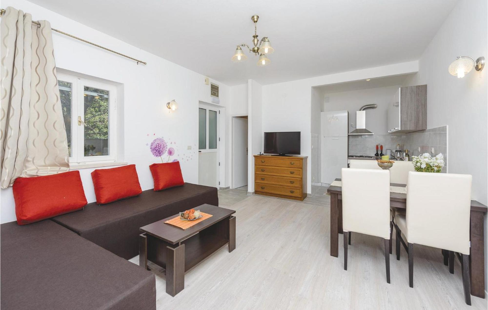Pet Friendly Apartment In Bosanka With Kitchen Dubrovnik Ngoại thất bức ảnh