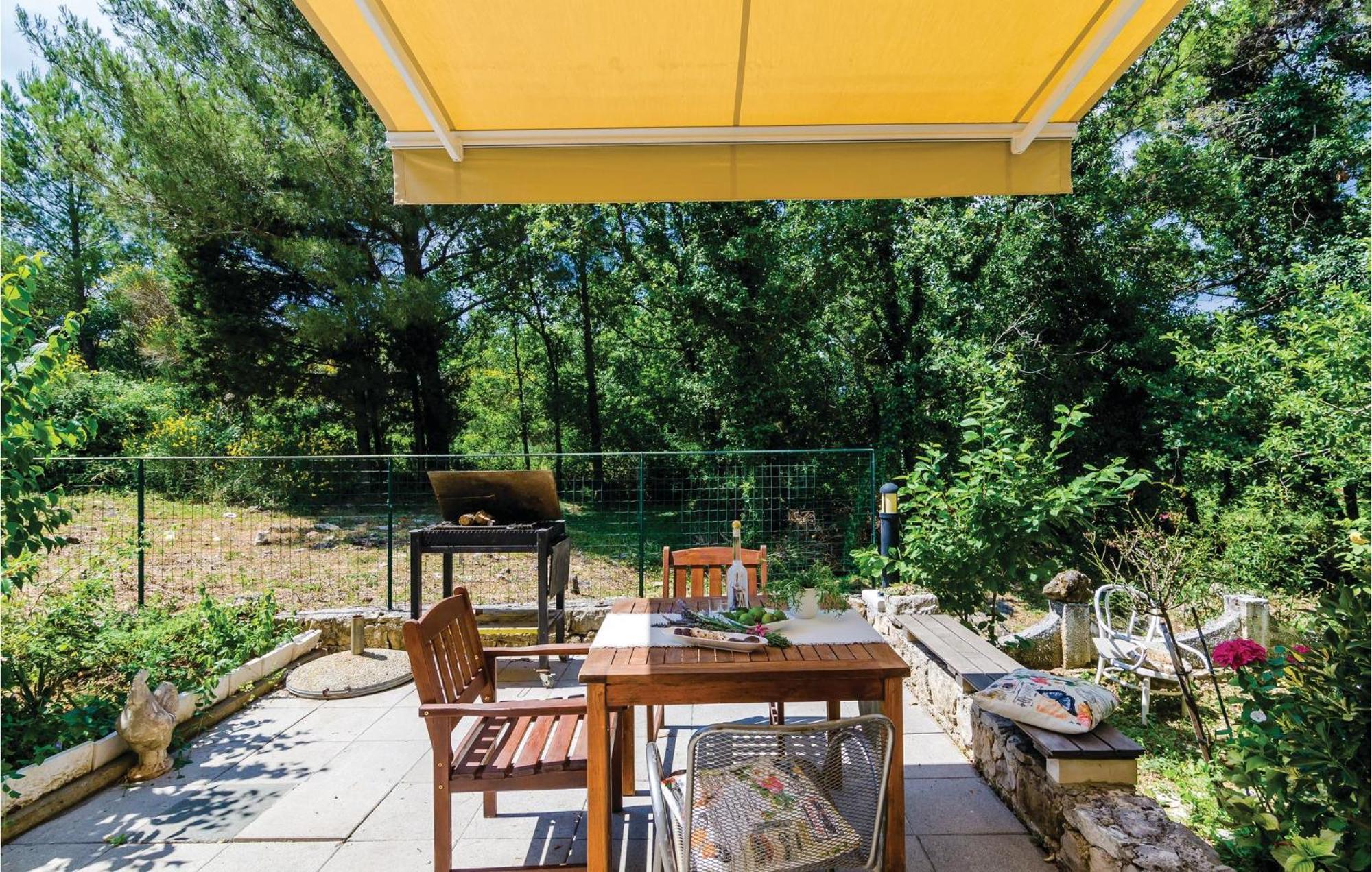 Pet Friendly Apartment In Bosanka With Kitchen Dubrovnik Ngoại thất bức ảnh